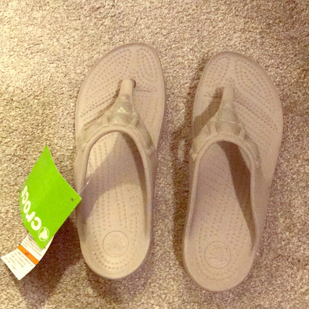 Gray flip flops